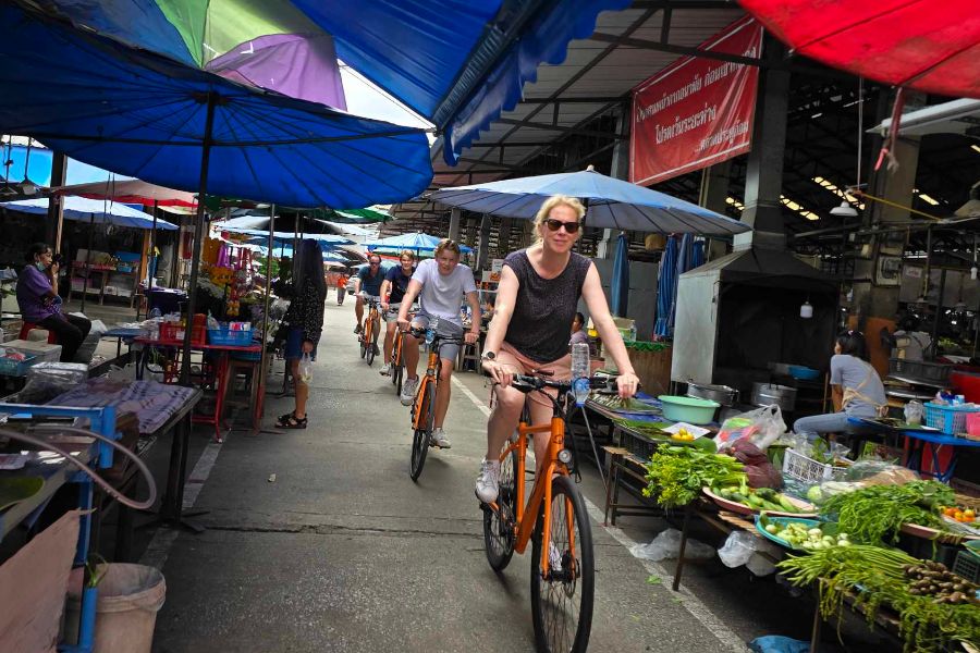 Authentic Bicycle Tour of Chiang Mai